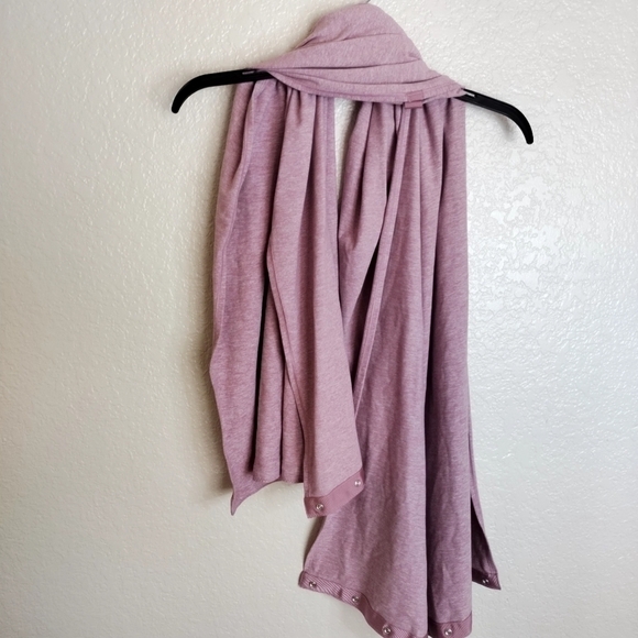 lululemon vinyasa pink scarf OS - Picture 2 of 5
